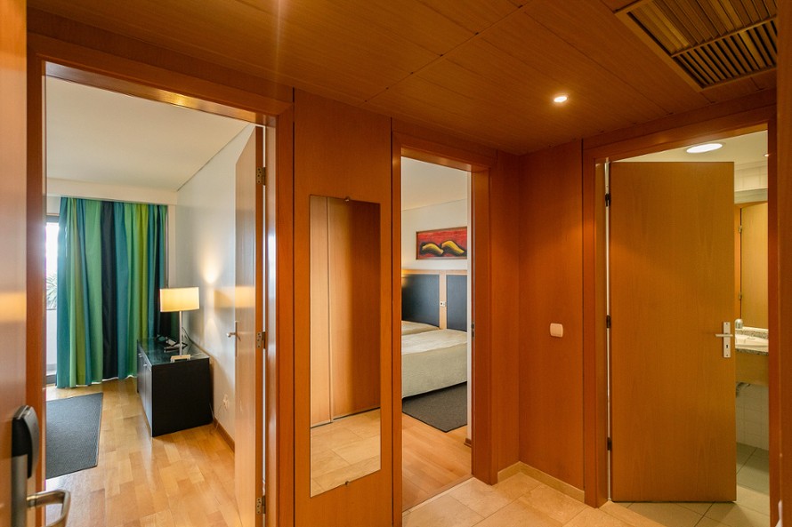 One Bedroom Apartment