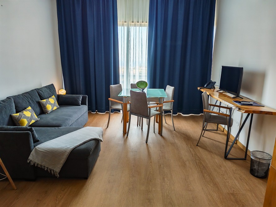 Signature Suite